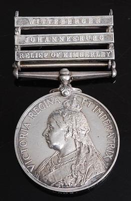 Lot 55 - A Queen's South Africa medal, (1899-1902) 2nd...