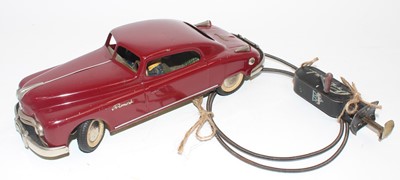 Lot 1917 - An Arnold tinplate and mechanical Primal...
