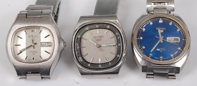 Lot 2722 - A gent's Seiko Five Sports automatic...