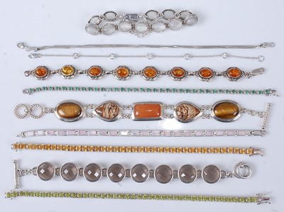 Lot 2743 - Ten various modern silver and white metal...