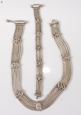 Lot 2746 - A heavy contemporary white metal multi-strand...