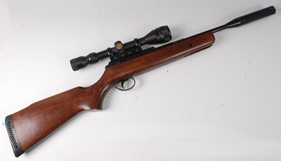Lot 281 - * A B.S.A. .177 break barrel air rifle with...