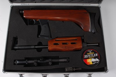 Lot 294 - * An unmarked self assemble air rifle in...