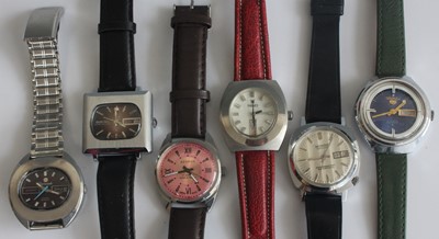 Lot 405 - A collection of gents circa 1970s mechanical...