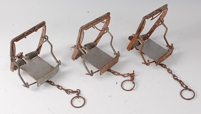 Lot 331 - * A Mk IV Fenn spring trap, marked special to...