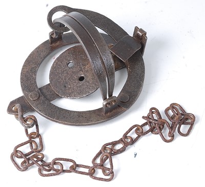 Lot 349 - * An early 20th century steel pole trap,...