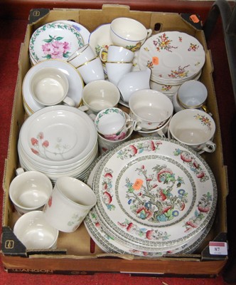 Lot 87 - A box containing a collection of ceramics to...