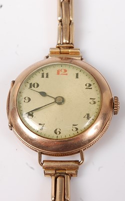 Lot 429 - A vintage lady's 9ct gold cased mechanical...