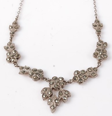 Lot 433 - A sterling silver and marcasite set necklet