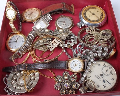 Lot 479 - A Citizen lady's mechanical wristwatch;...