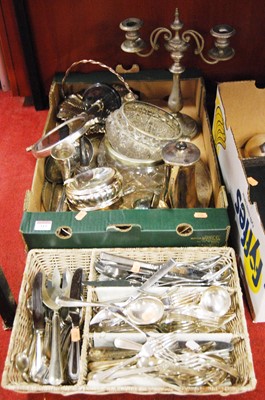 Lot 313 - An Art Deco style chrome swing frame dressing...