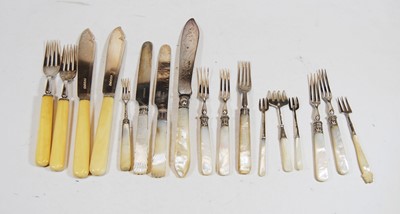 Lot 369 - A collection of assorted 19th century and...