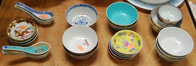 Lot 146 - A collection of various Chinese porcelain rice...