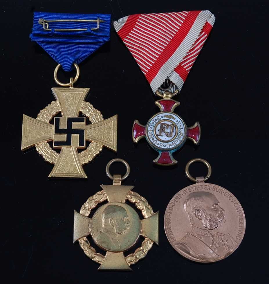 Lot 59 - A German Civil Service 40 year Faithful...