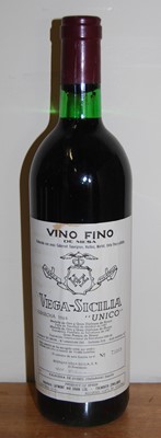 Lot 1011 - Vega-Sicilia Unico, 1964, Ribera del Duero,...