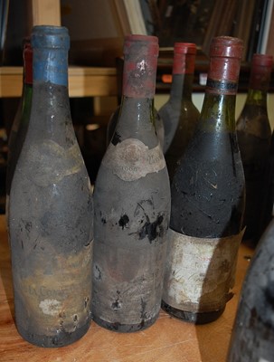 Lot 1031 - Assorted circa 1960s/70s French Château red...