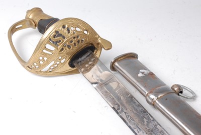 Lot 195 - A reproduction U.S. Cavalry type sword, having...