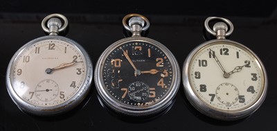 Lot 102 - A Leonidas military issue nickel cased open...
