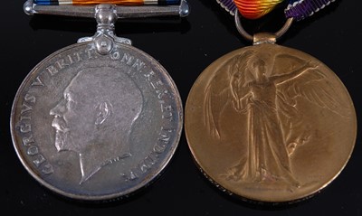 Lot 3 - A WW I British War and Victory pair, naming...
