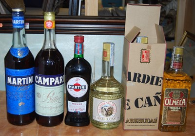 Lot 1420 - Mixed lot, to include Martini Bitter, Martini...
