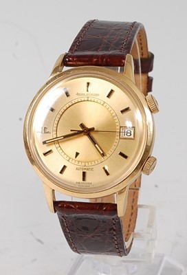 Lot 2309 - A gents Jaeger LeCoultre 18ct gold Memovox...