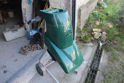 Lot 30 - Electric Garden Shredder (Power G 2200W)