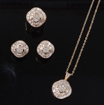 Lot 2235 - An 18ct gold diamond set suite of jewellery,...