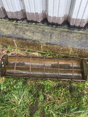 Lot 100 - Cast Iron Pig Trough