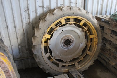 Lot 111 - Row Crop Wheel Standen (8.3/44)