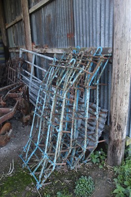 Lot 140 - 6 x Zig Zag Harrows with Pole