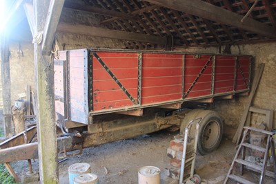 Lot 154 - 2 Wheel Single Axle Trailer