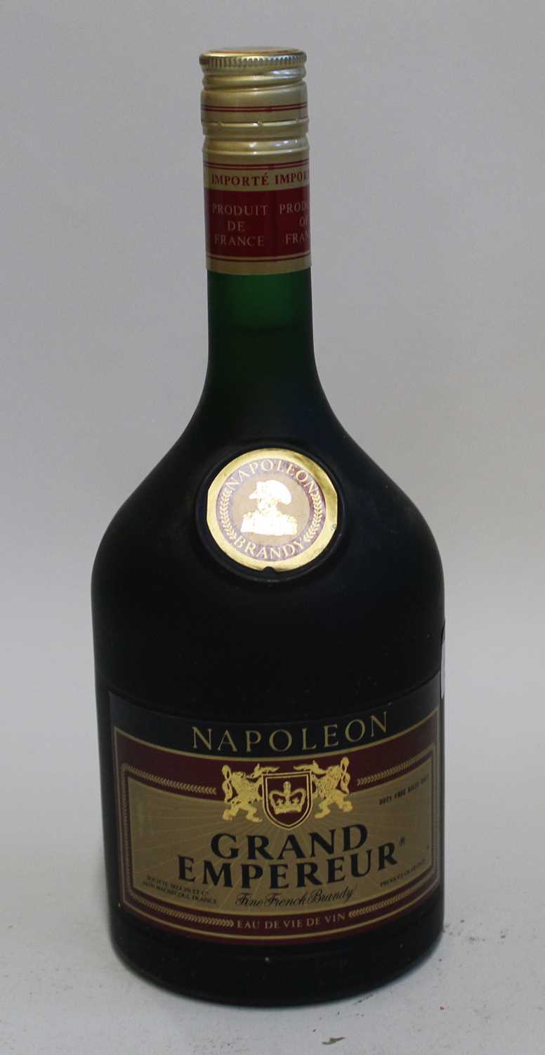 Lot 1366 - Napoleon Grand Empereur Fine French Brandy,