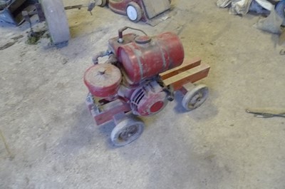 Lot 178 - 2 Stroke Engine