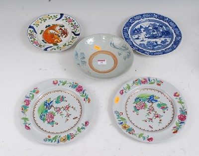 Lot 39 - A Chinese export stoneware bowl underglazed...