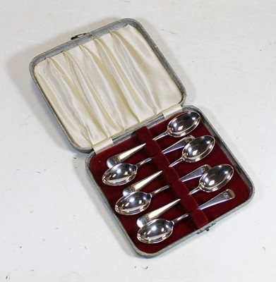 Lot 344 - A cased set of six George VI silver teaspoons,...