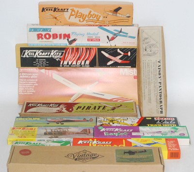 Lot 1005 - Balsawood and plastic kit group to include...