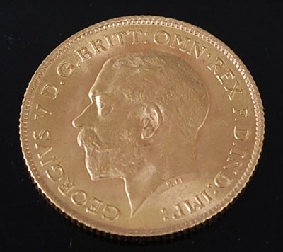 Lot 2021 - Great Britain, 1912 gold half sovereign,...