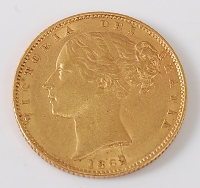 Lot 2026 - Great Britain, 1862 gold full sovereign,...