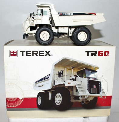 Lot 932 - An NZG model No. 771 1/50 scale boxed model of...