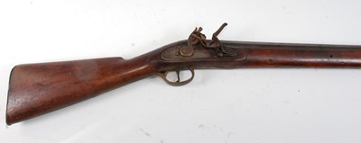 Lot 2285 - A large early 19th century flintlock rifle,...