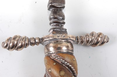 Lot 2261 - An Italian Gunners Stiletto Dagger, late 17th...