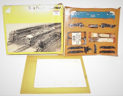 Lot 546 - Trix Footplateman kit No.6128 E3000 class...