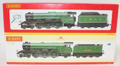 Lot 474 - A Hornby 00 gauge boxed locomotive group, two...