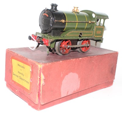 Lot 223 - Hornby 1931-35 Clockwork No.0 revised body...