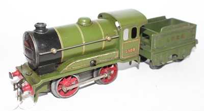 Lot 228 - Hornby 1936-37 No.0 Clockwork 0-4-0 LNER 5508...