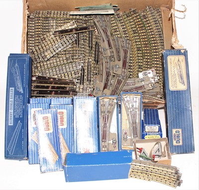 Lot 356 - Large box of Hornby Dublo 3 Rail track,...