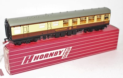 Lot 336 - Hornby Dublo 4070 BR(W) Restaurant Car, small...