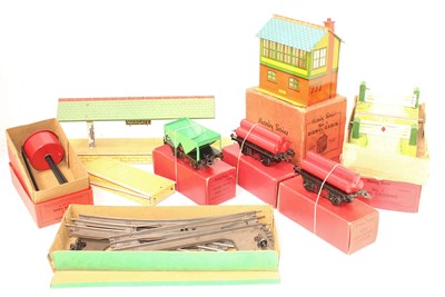 Lot 244 - Large tray of Hornby Items, to include 1x L/H...