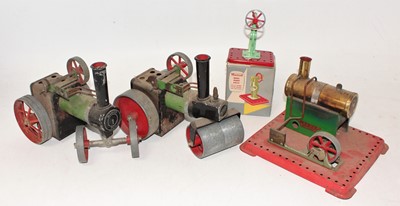 Lot 3 - Mamod Live Steam Group, to include SR1a Roller,...
