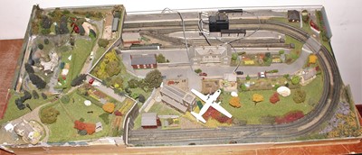 Lot 23 - A very well made N Gauge railway layout,...